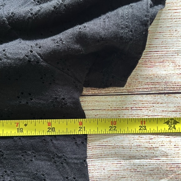 Lands’ End Knit Eyelet Tunic Button Down Top - Picture 8 of 13